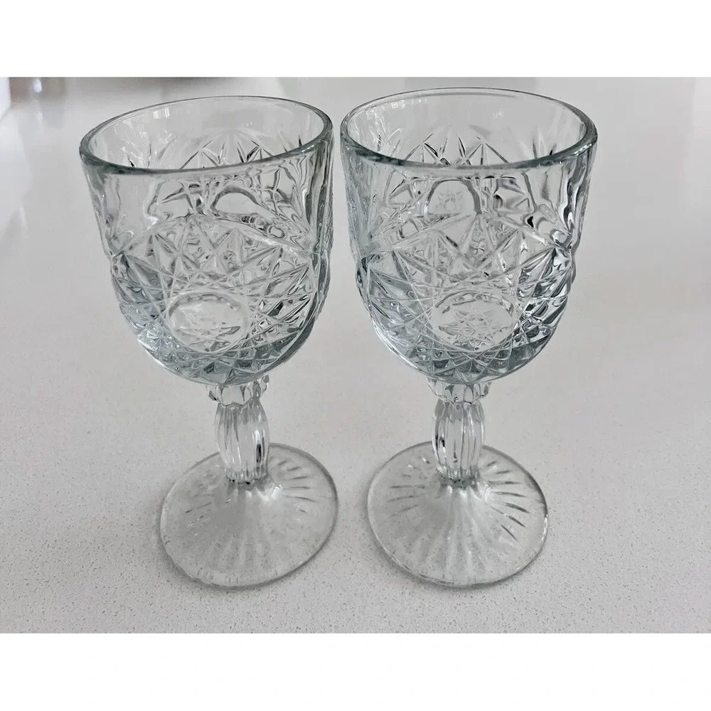 Libbey Starburst Ribbed Stem Heavy Cut Clear Glass Wine Goblets Set Of 2